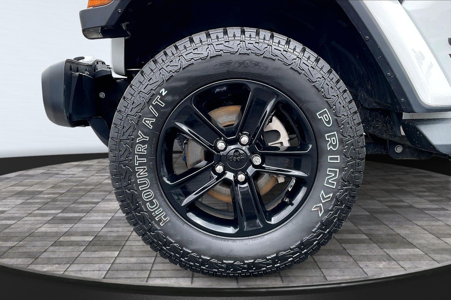 2020 Jeep Wrangler Unlimited Sahara Altitude