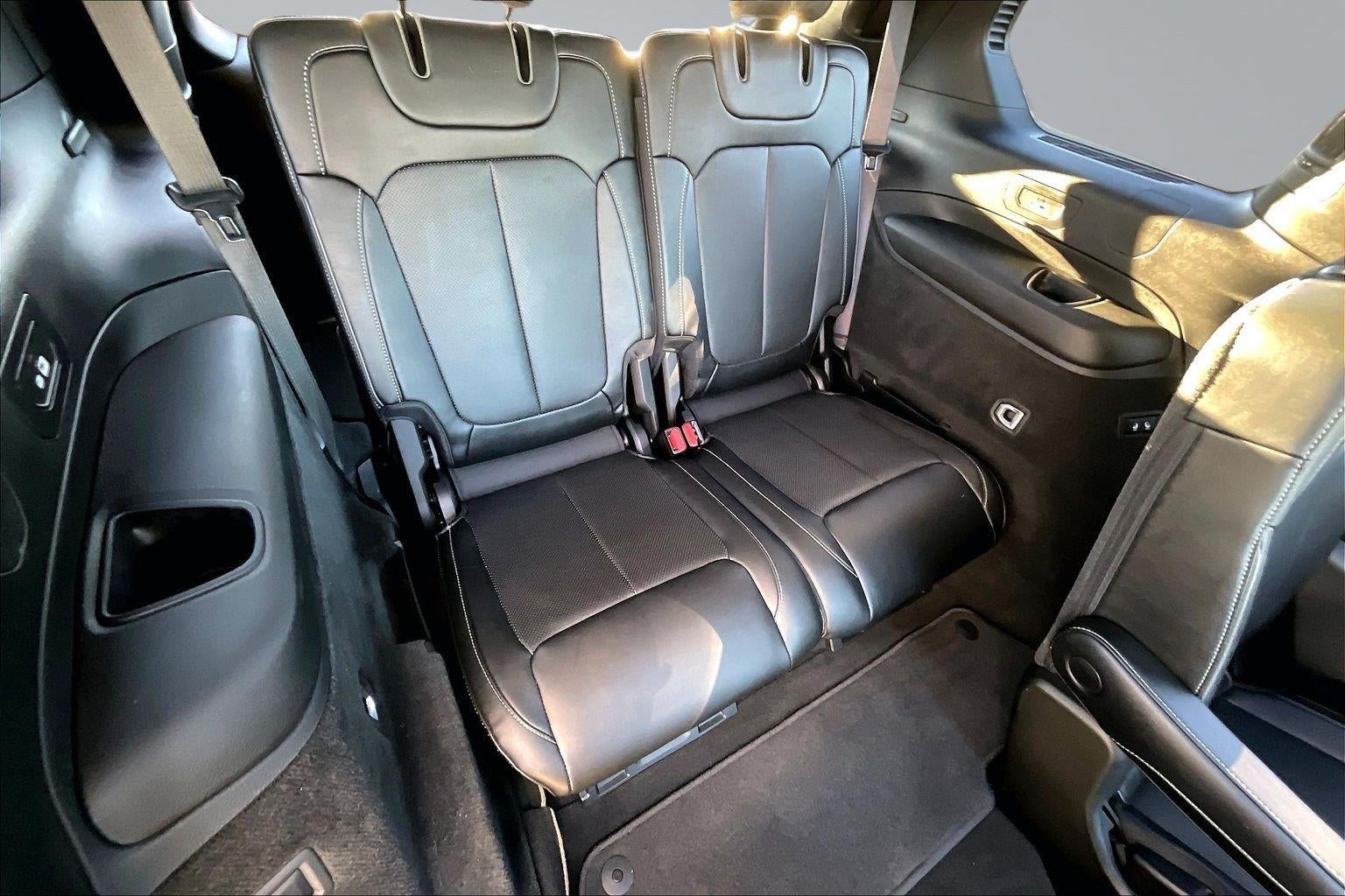 2024 Jeep GR CHEROKEE L Overland