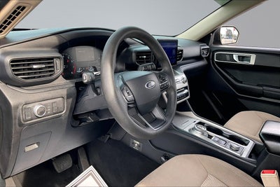 2021 Ford Explorer Base