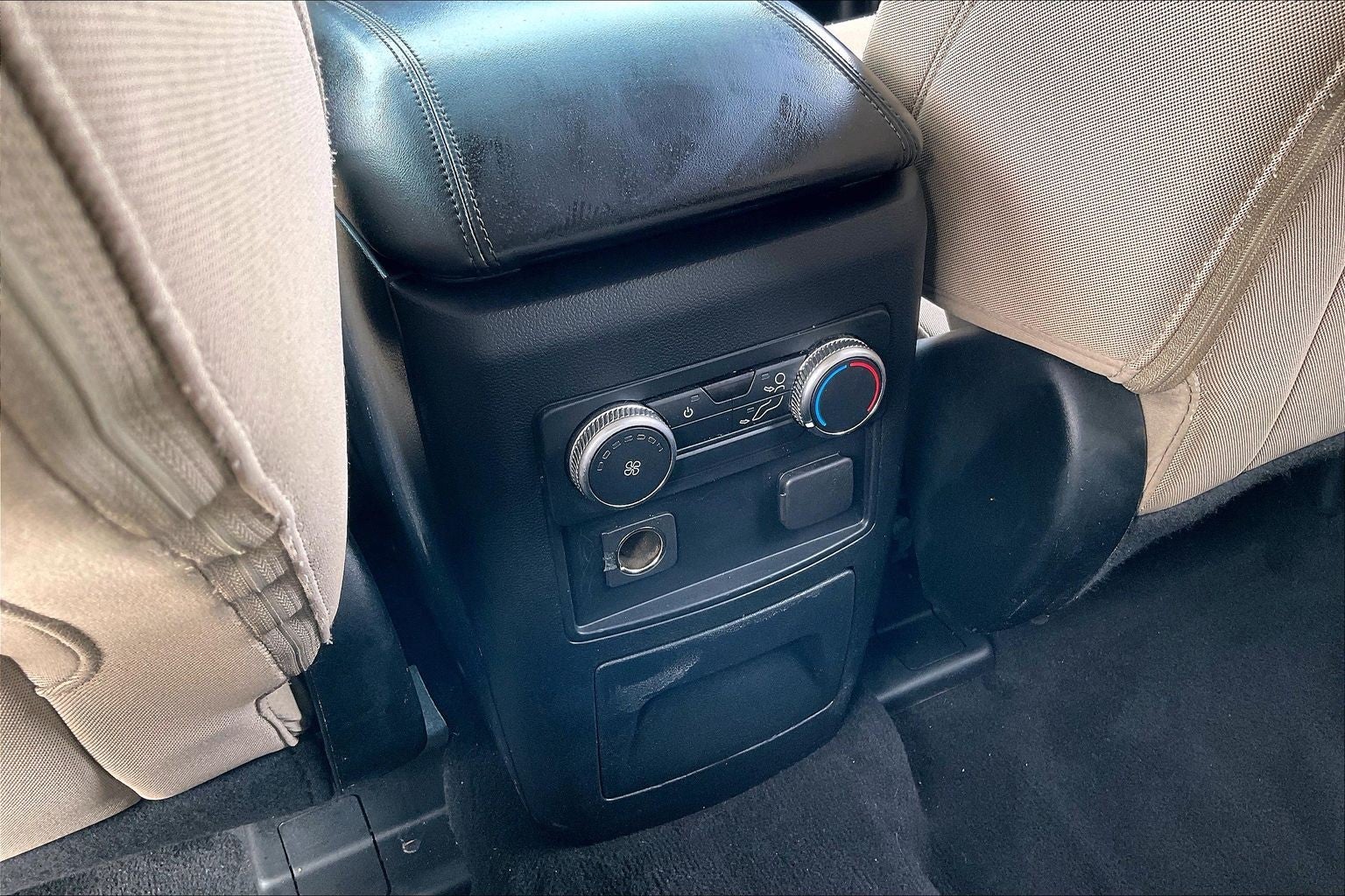 2021 Ford Explorer Base