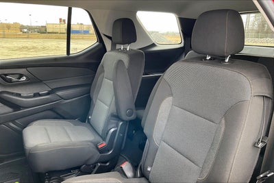 2021 Chevrolet Traverse LT Cloth