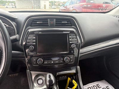 2023 Nissan Maxima Platinum