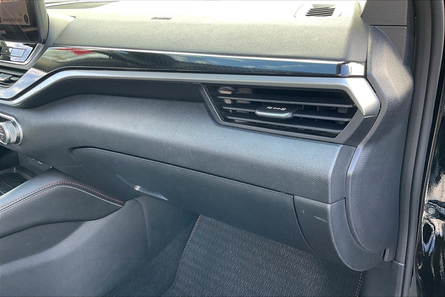 2023 Nissan Altima 2.0 SR