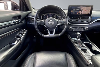 2023 Nissan Altima 2.0 SR