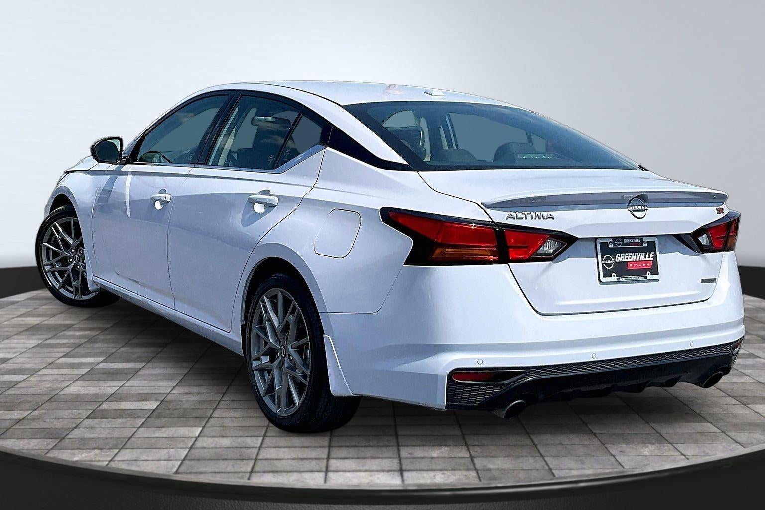 2024 Nissan Altima 2.0 SR