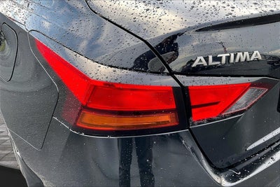 2025 Nissan Altima SR