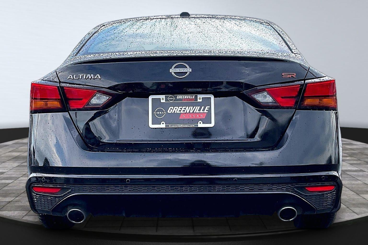 2025 Nissan Altima SR