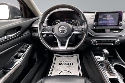 2025 Nissan Altima SR