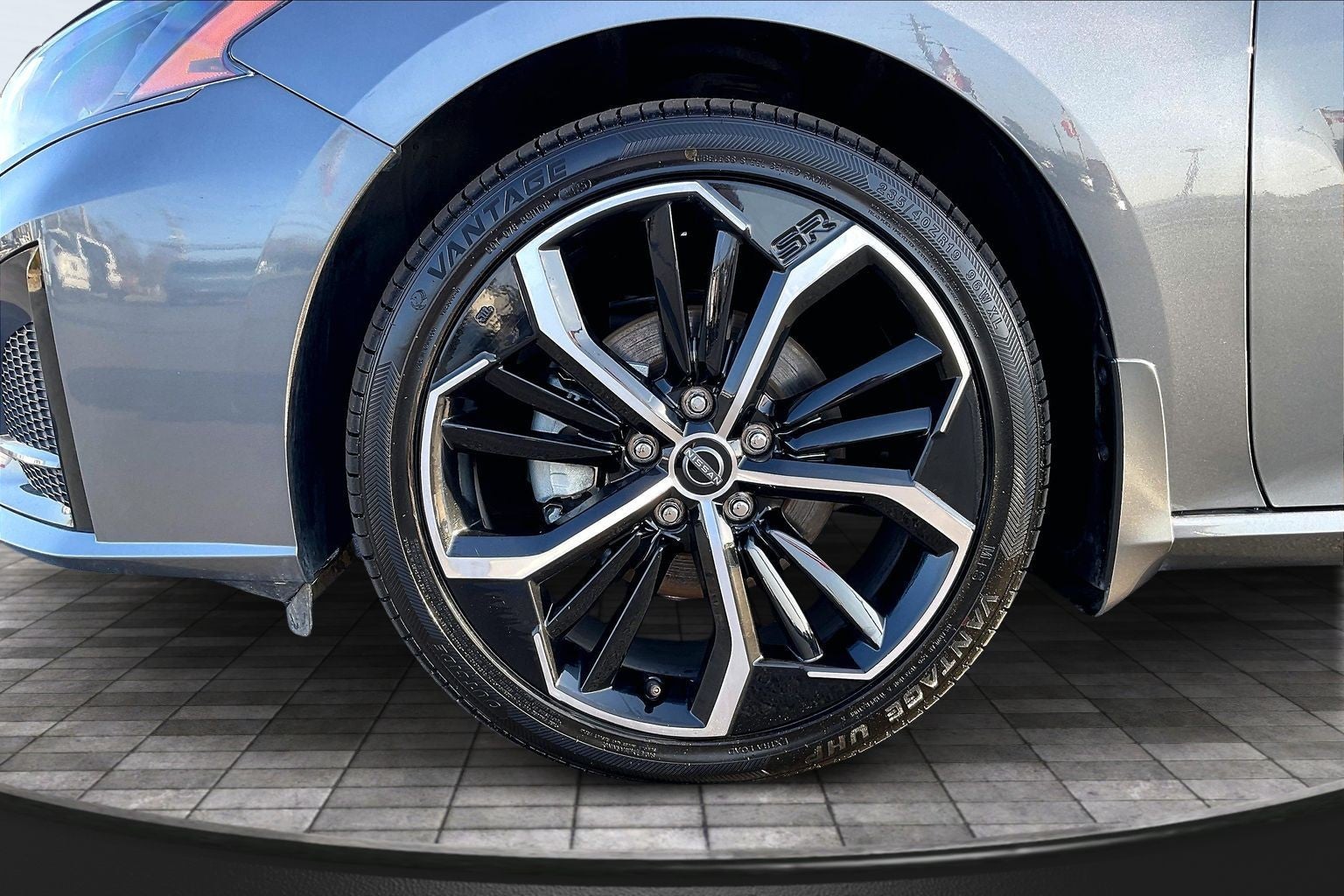 2025 Nissan Altima SR