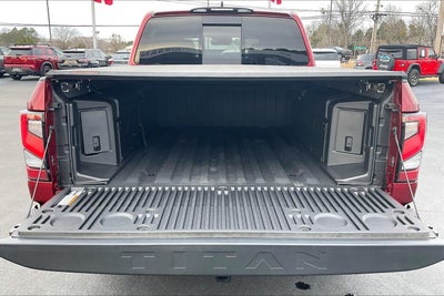 2024 Nissan Titan Platinum Reserve