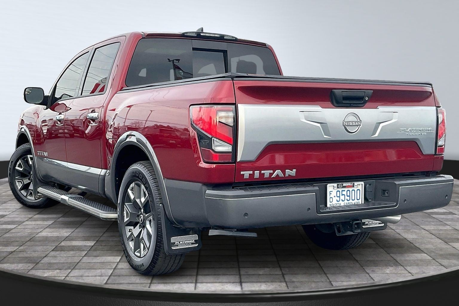 2024 Nissan Titan Platinum Reserve