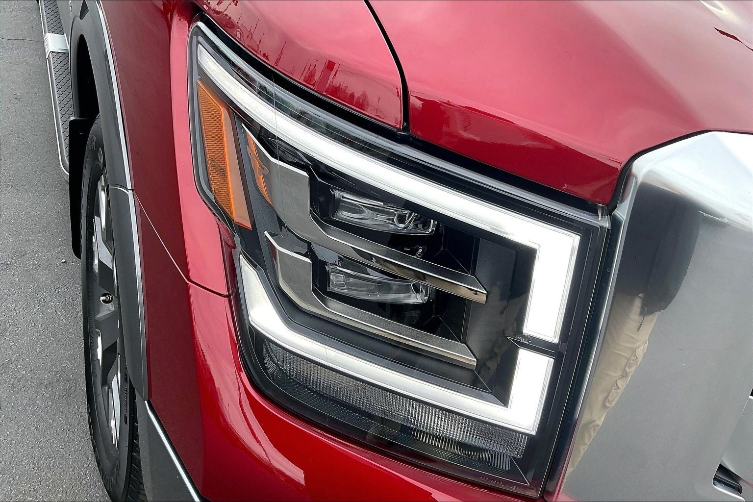 2024 Nissan Titan Platinum Reserve