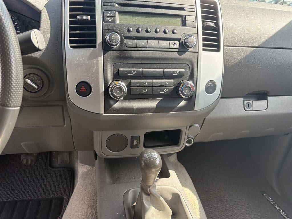 2016 Nissan Frontier S