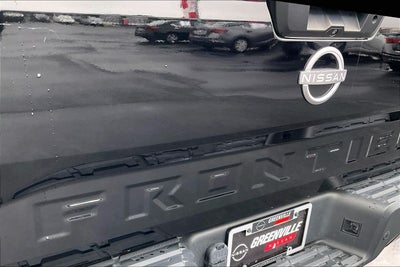 2024 Nissan Frontier SV