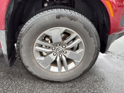 2025 Nissan Frontier SV
