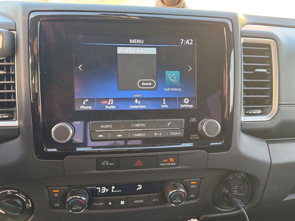 2024 Nissan Frontier SV