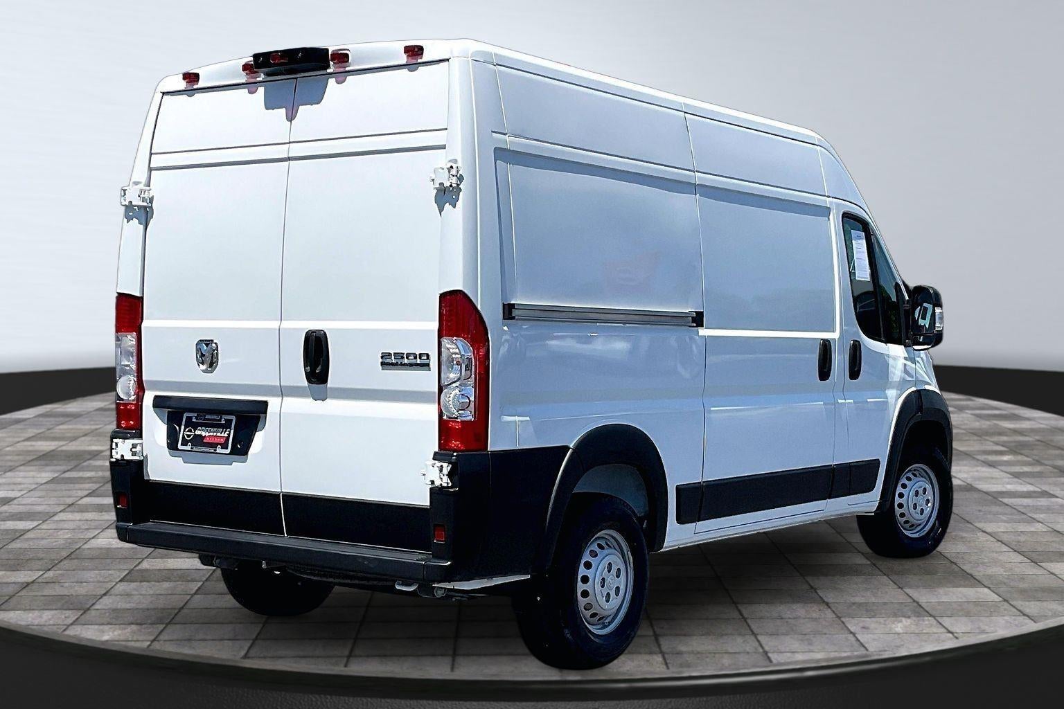 2025 RAM ProMaster Cargo Van Tradesman