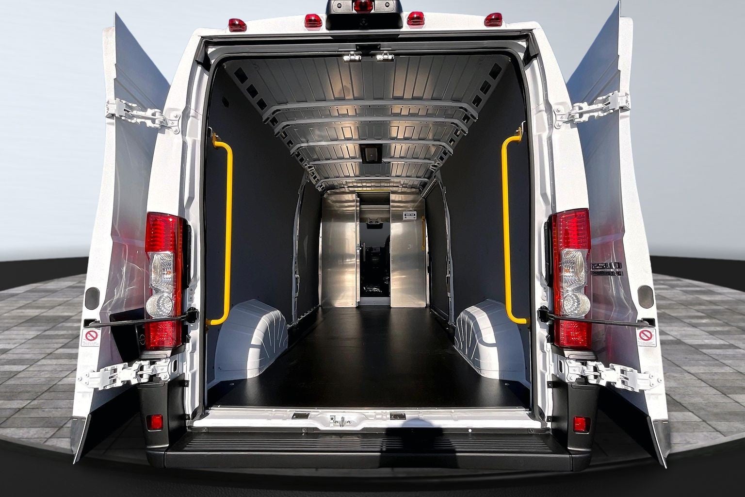2025 RAM ProMaster Cargo Van Tradesman