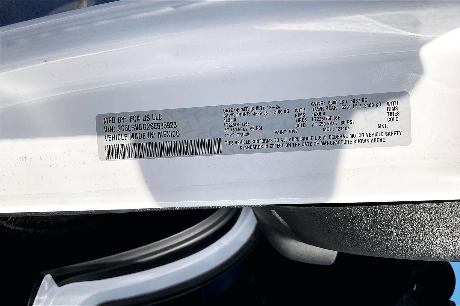 2025 RAM ProMaster Cargo Van Tradesman