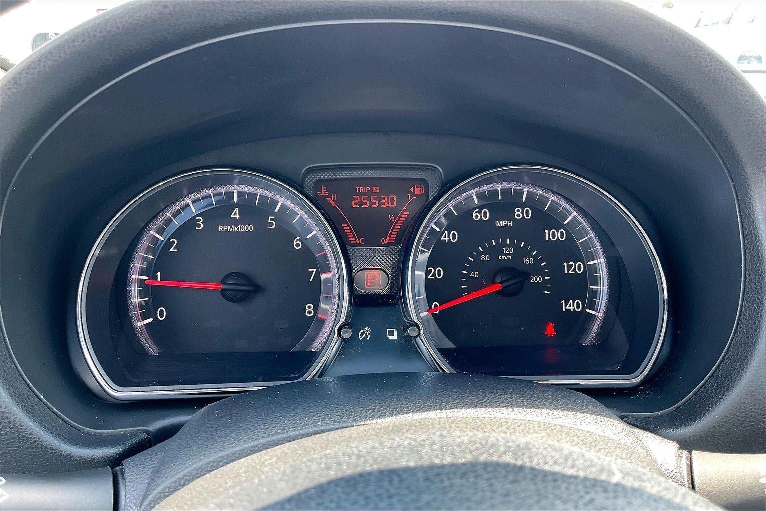 2012 Nissan Versa SV