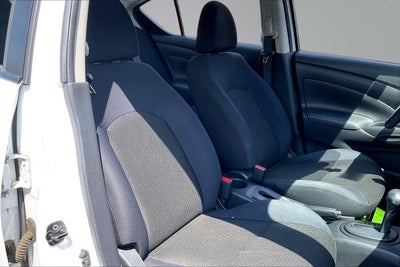 2012 Nissan Versa SV