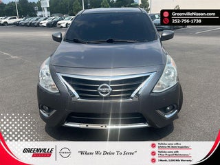 2016 Nissan Versa SV