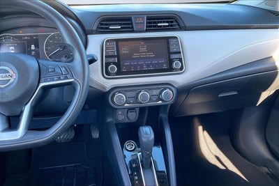 2022 Nissan Versa SV