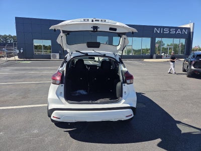 2025 Nissan Kicks Play S