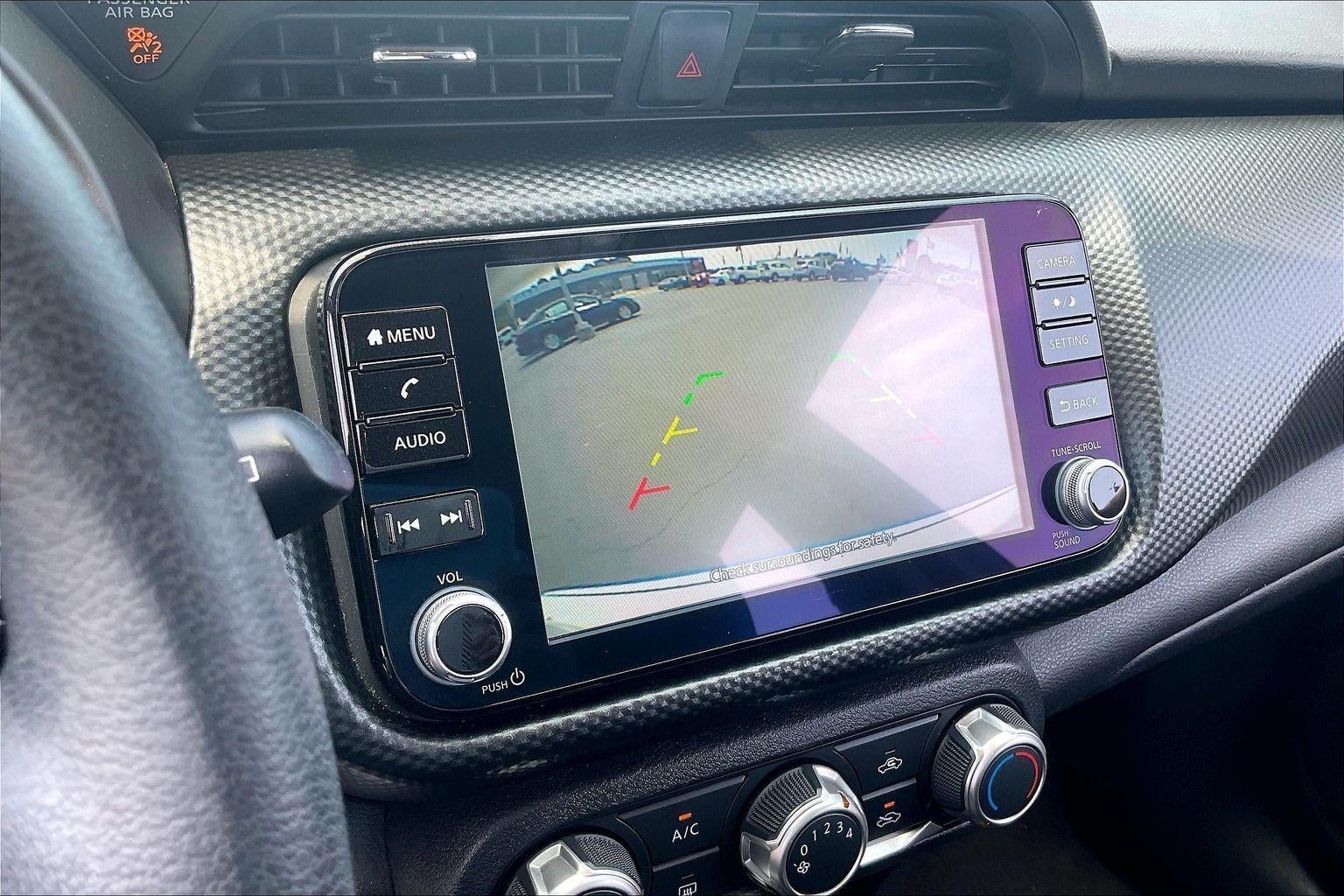2023 Nissan Kicks SV