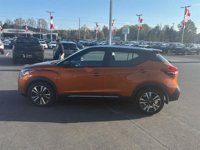 2020 Nissan Kicks SR