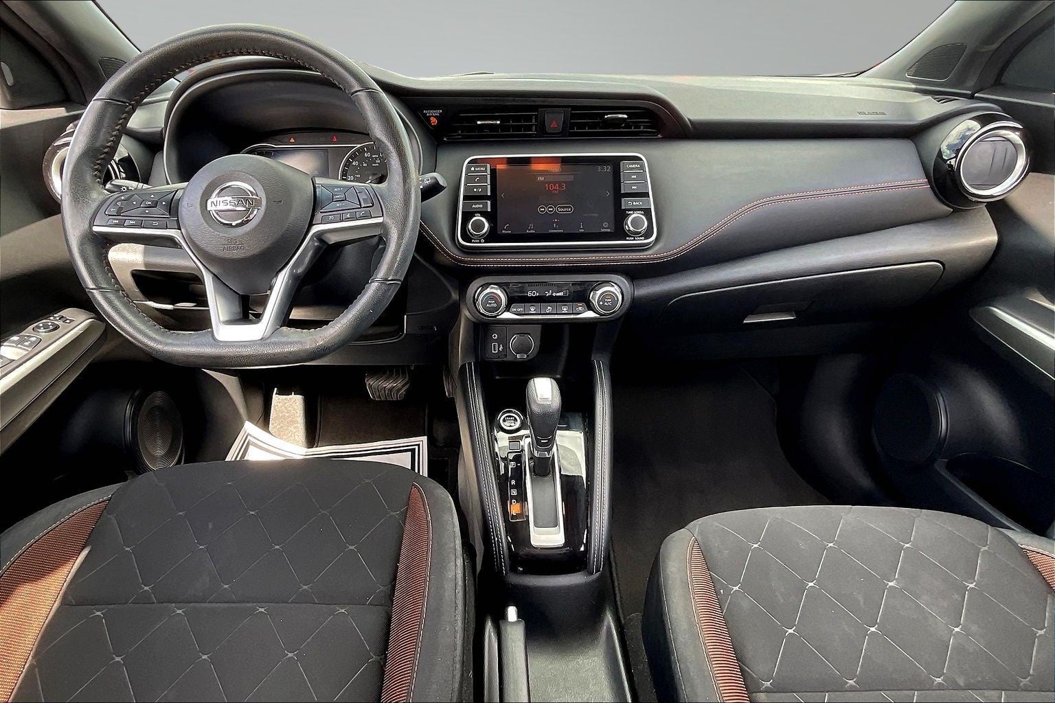 2020 Nissan Kicks SR