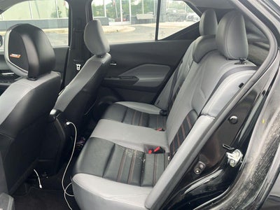 2021 Nissan Kicks SR
