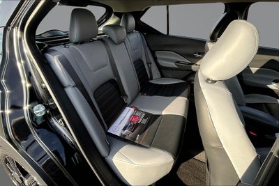 2021 Nissan Kicks SR