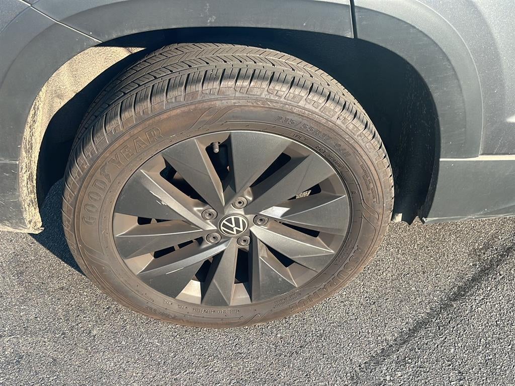 2024 Volkswagen Taos S