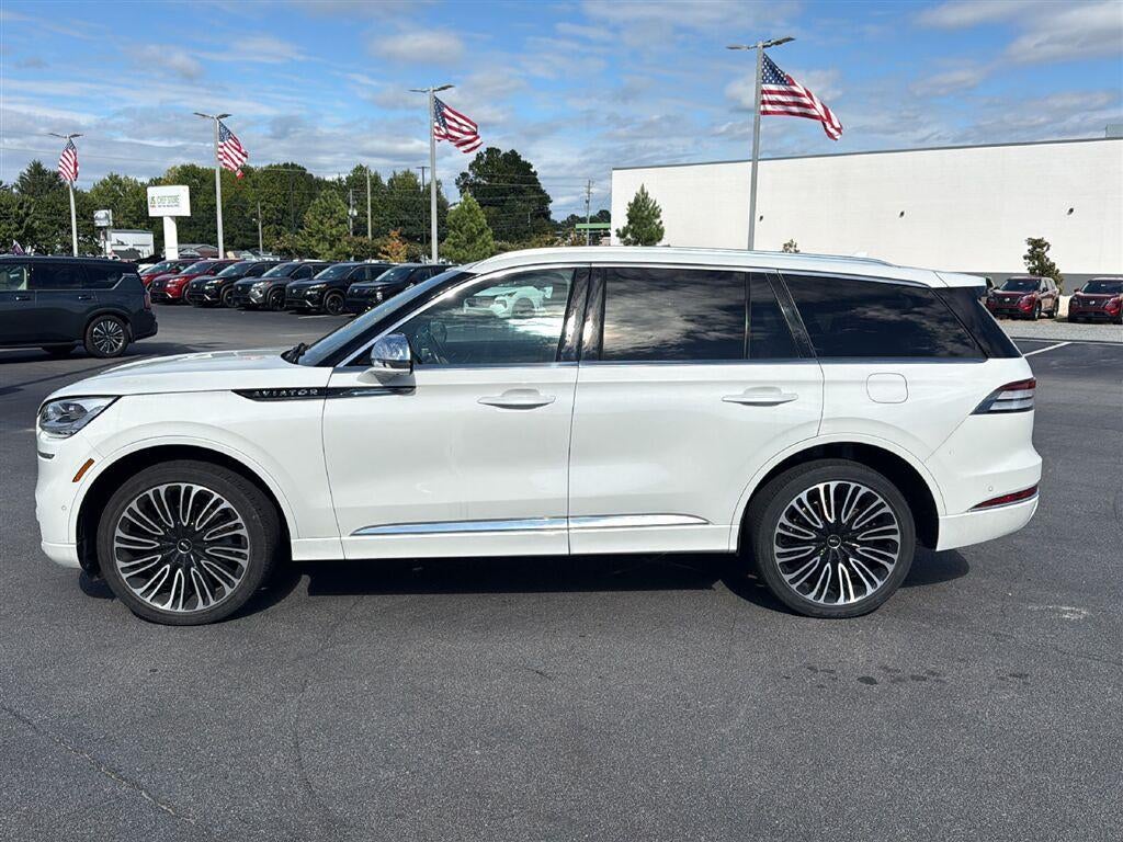 2022 Lincoln Aviator Black Label