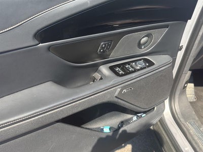 2024 Lincoln Nautilus Reserve