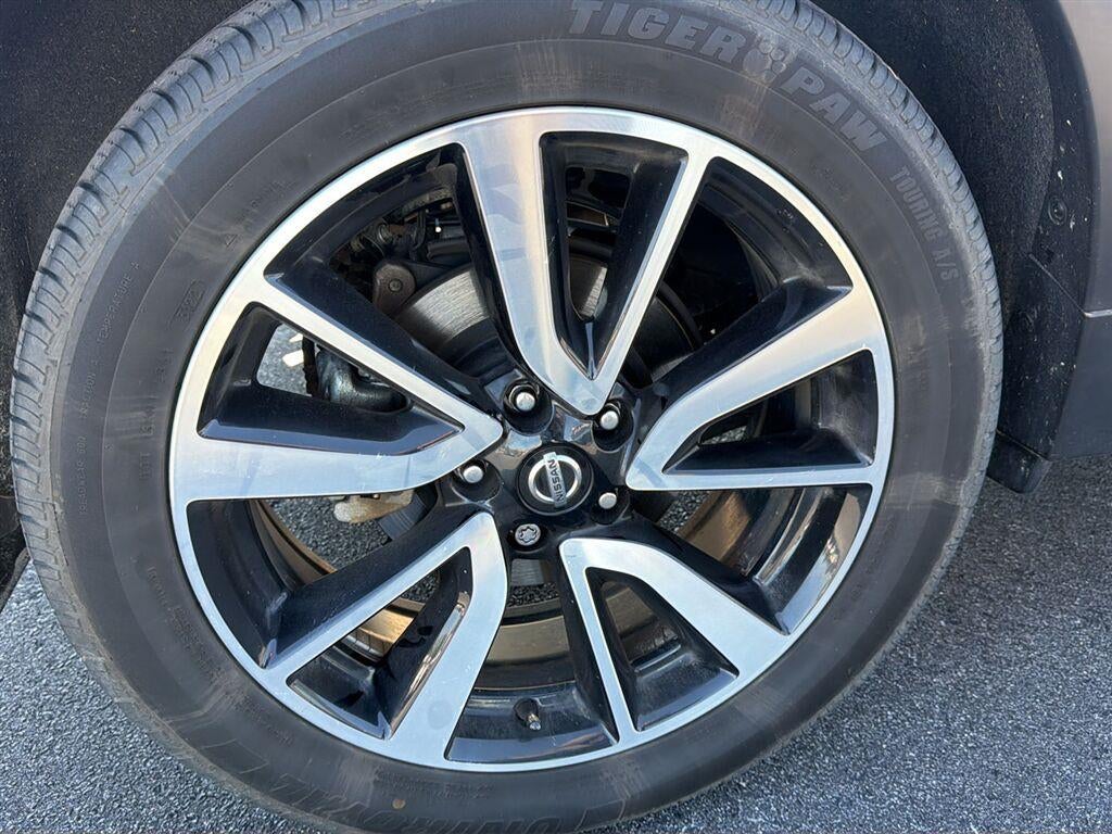 2020 Nissan ROGUE SL