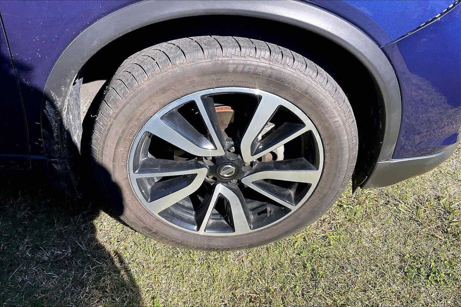 2020 Nissan ROGUE SL