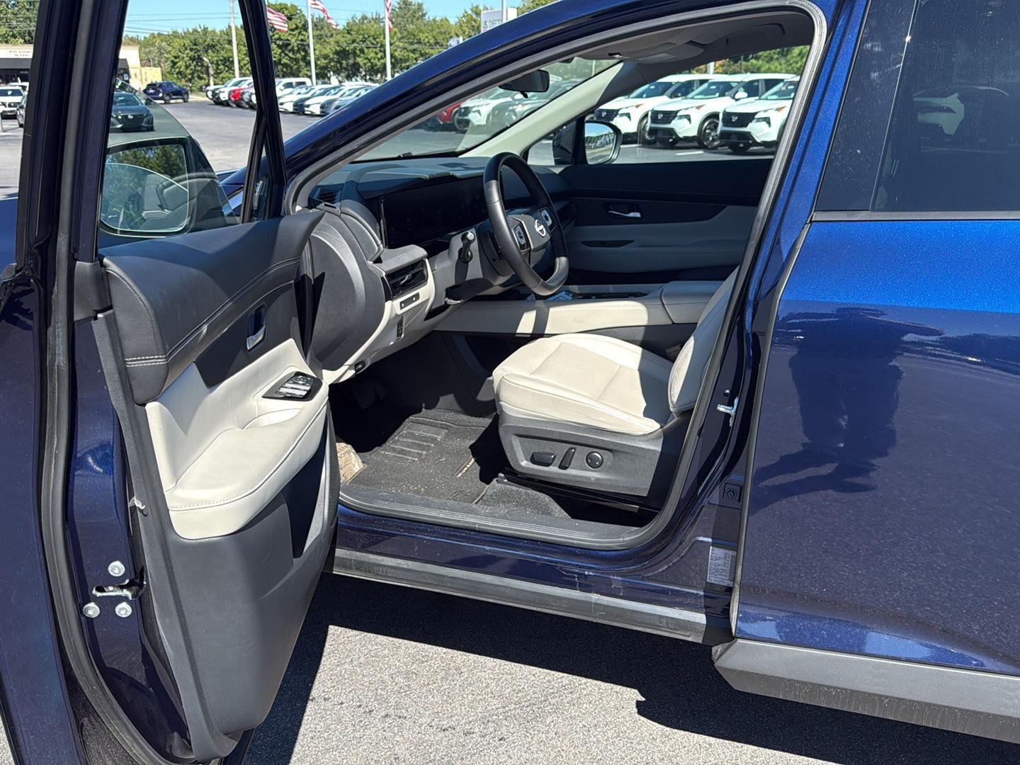 2025 Nissan Murano SV