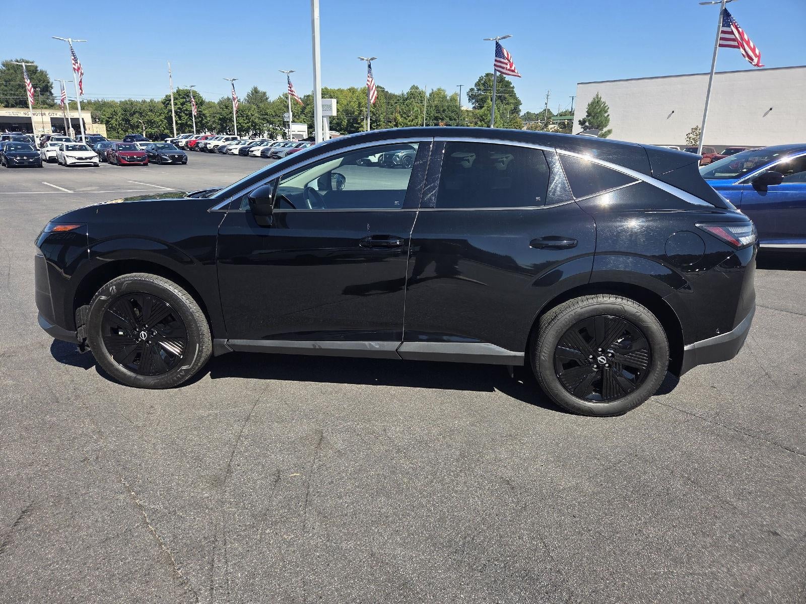 2025 Nissan Murano SV