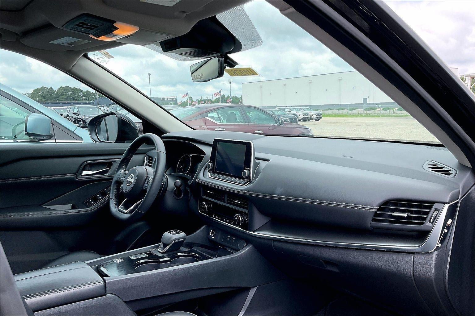 2024 Nissan Rogue SV