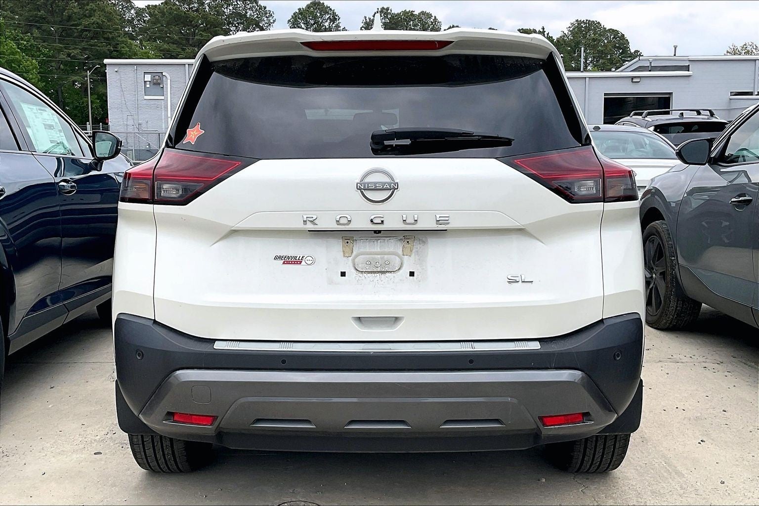 2023 Nissan Rogue SL