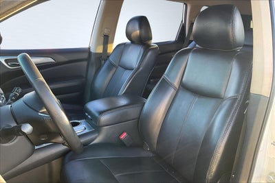 2020 Nissan Pathfinder SL