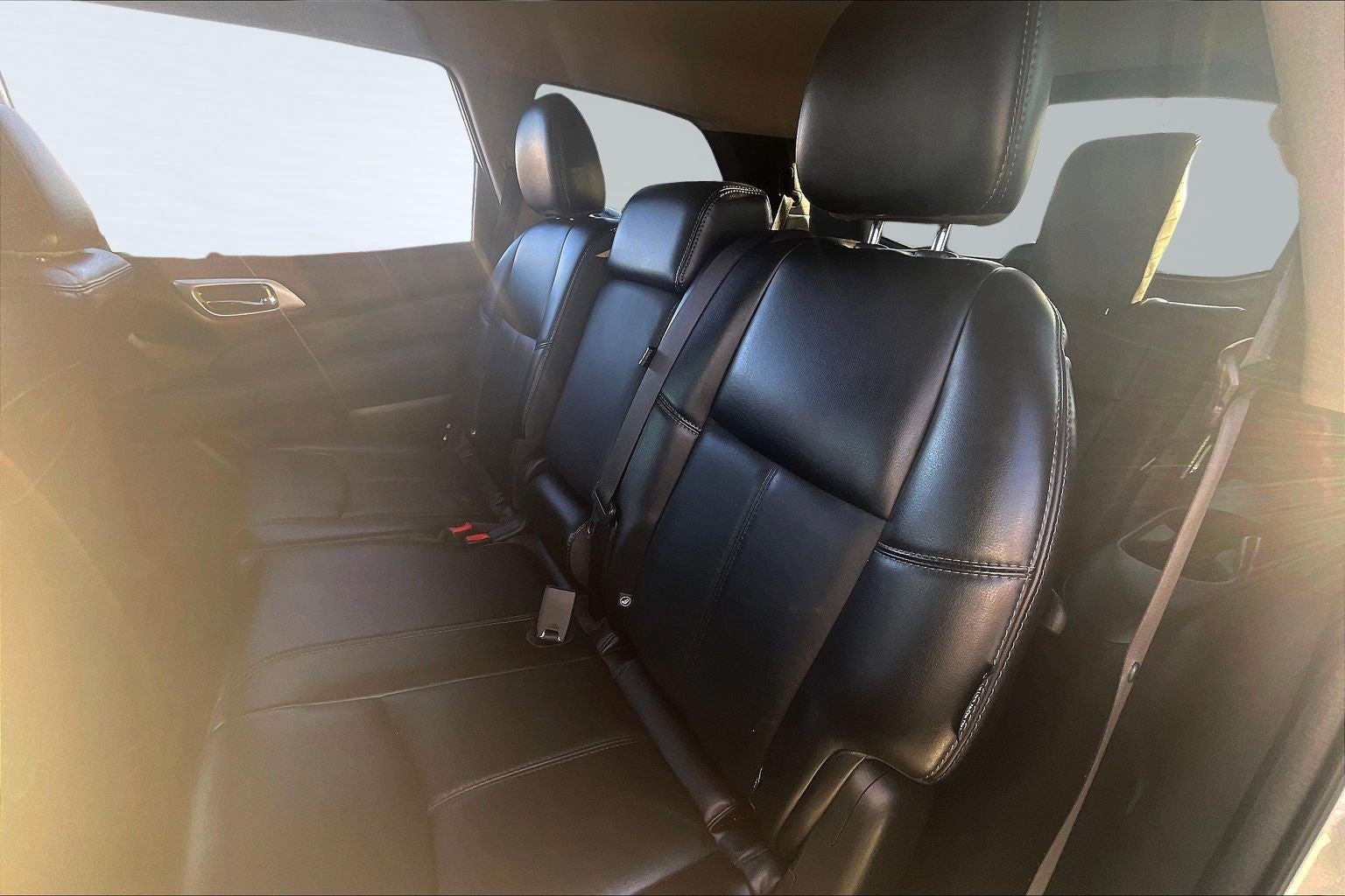 2020 Nissan Pathfinder SL