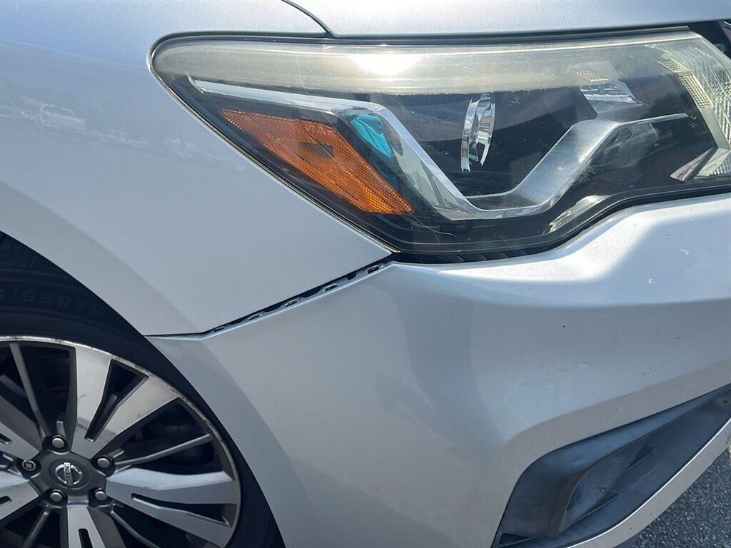 2018 Nissan Pathfinder SV