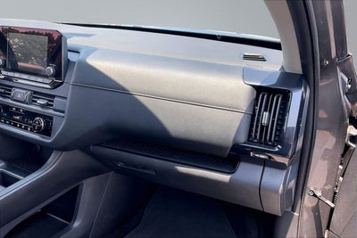 2023 Nissan Pathfinder S