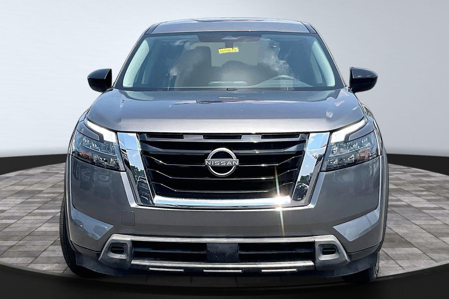 2023 Nissan Pathfinder S
