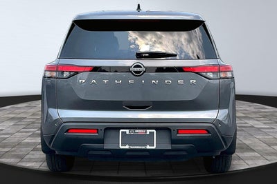 2023 Nissan Pathfinder S