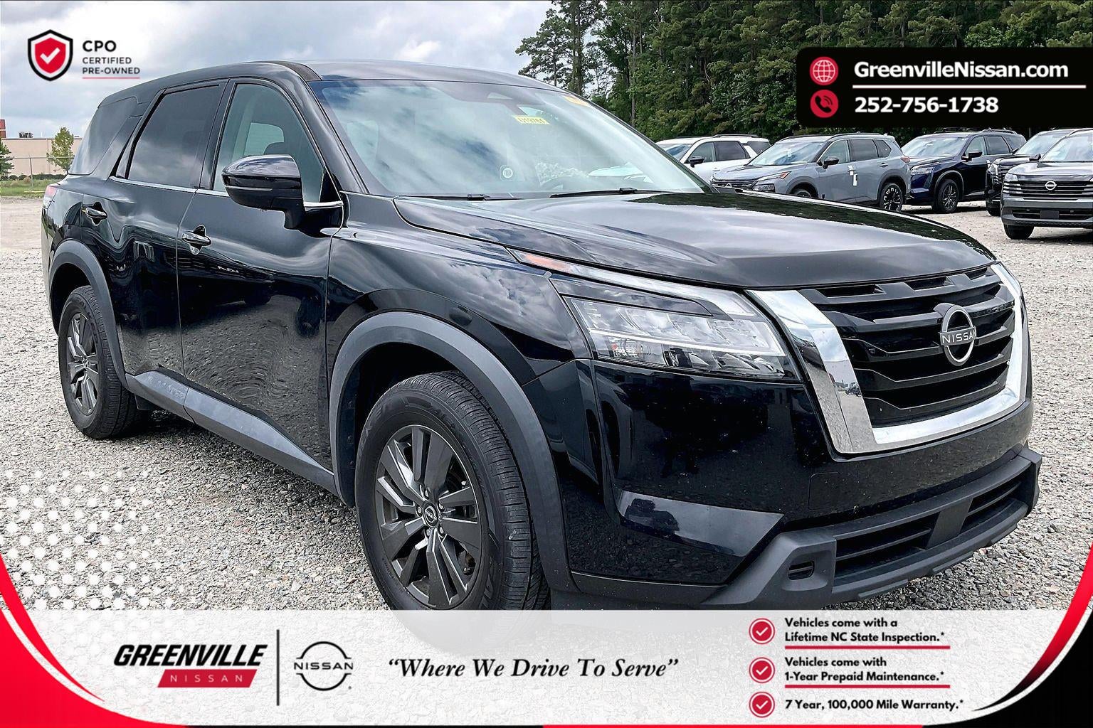 2022 Nissan Pathfinder S