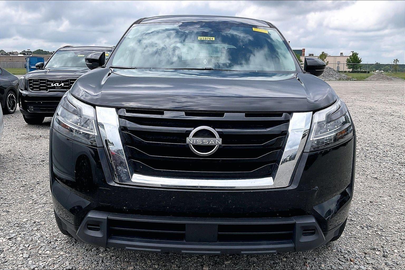 2022 Nissan Pathfinder S